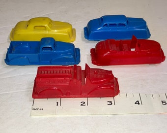 Lot of 5 Renwal Plastic Toy Cars