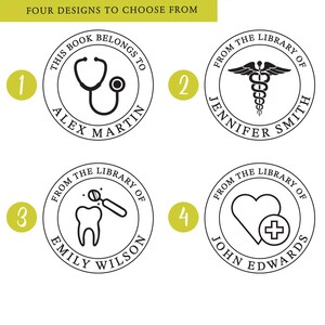 EMBOSSER OU tamponner DOCTOR CUSTOM - Cadeau personnalisé pour médecin, dentiste, médecin avec nom, stéthoscope, caducée, dent, coeur, croix 136
