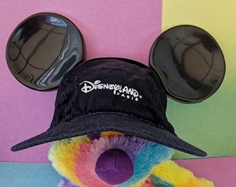 Mickey Mouse Baseball Cap with removeable ears. McDonalds celebration for Disneyland Paris 1998 - child sized