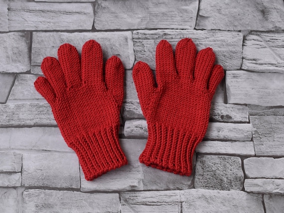 Red wooly gloves deals
