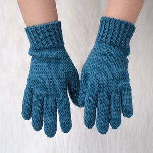 Hand knit gloves for women, teal merino wool gloves, winter gloves, size women S ready to ship image 2
