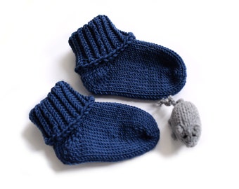 Navy blue baby socks, pure soft merino wool, handknit baby booties, newborn, 3-6 month, 6-12 month, stay-on socks