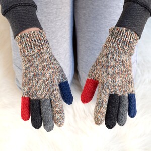 Guantes para niños con dedos de colores, guantes de lana para niños o adultos, guantes de lana de invierno hechos a medida.