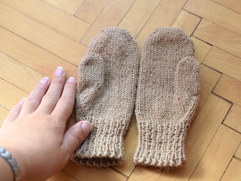 3 to 5 years size ready to ship childrens mittens in sand color Kids alpaca mittens winter accessories natural dyed alpaca