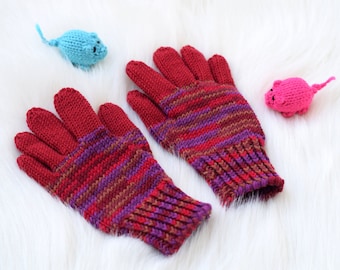 Kids merino wool gloves, childrens' hand knit gloves in red and purple, winter gloves made to order