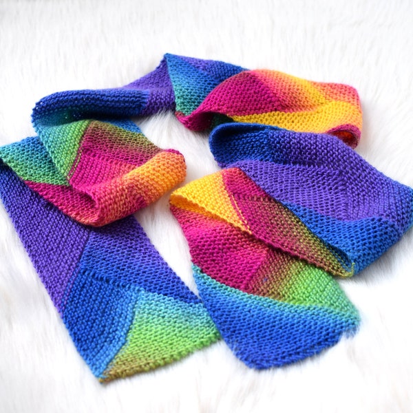 Écharpe arc-en-ciel surdimensionnée en tricot à la main avec aspect tressé, écharpe d'hiver extra longue pour adolescent ou adulte, prête à être expédiée