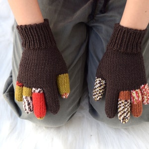 Kids' merino wool gloves, brown gloves with colored fingers, 100% wool gloves, size 3-5 years ready to ship, more colors available image 8