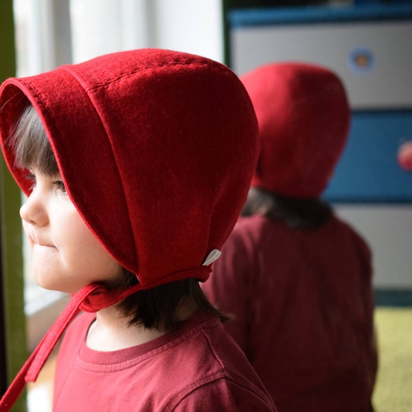 Red wool hat, little red riding hood winter felt hat, classic baby bonnet, vintage style flower girl bonnet, 24 colors