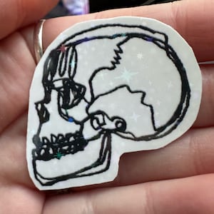 Skull sticker