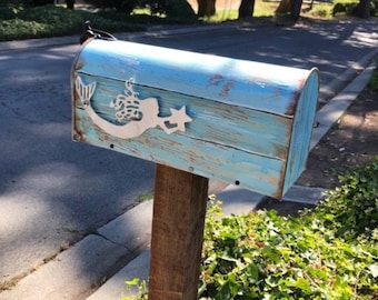 Mermaid Mailbox Flag, Metal Mermaid with Starfish, Listing is the mailbox flag only, aluminum, no rust, brushed finish, handmade