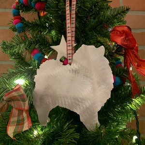 Keeshond with Star, Dog Christmas Ornament, Holiday Decoration, Aluminum, Handmade, Very lightweight