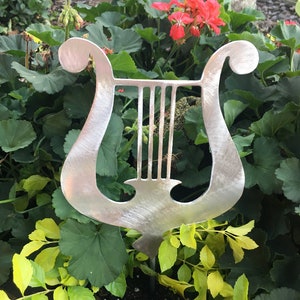 Lyre, Yard Stake, Plant Stake, Garden Stake, or Wall Hanging, Musician Gift, Musical Instrument, Orchestra, Handcrafted, metal art