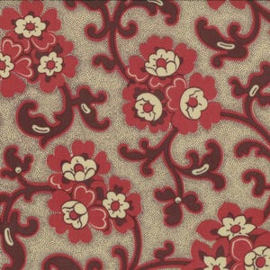 Może przedstawiać: Beżowy materiał z powtarzającym się wzorem czerwonych i brązowych wzorów kwiatowych. Kwiaty mają białe środki i są otoczone brązowymi winoroślami.