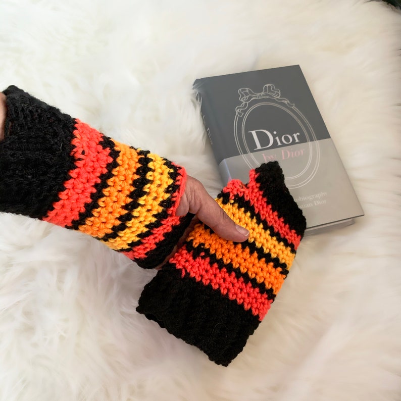 Crochet arm warmers / gift for teenagers/ Fingerless gloves fits juniors or womens hand, small to medium size. Orange