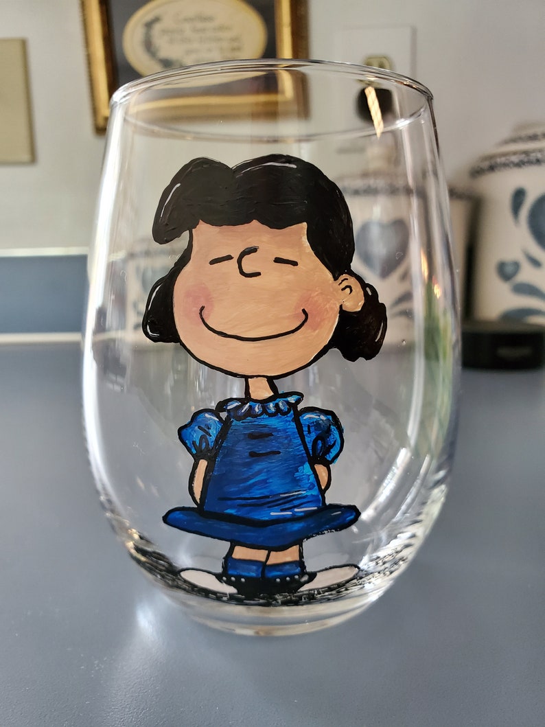 Lucy glass image 1