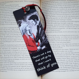 Once upon a time bookmark regina / zelina / emma / hook / rumplestiltskin, magical gift for family / friends / evil queen / Home