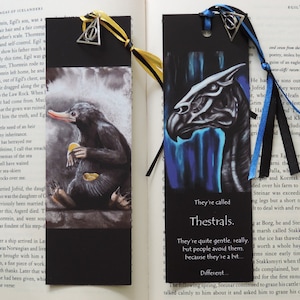 2x Segnalibro: disegno a inchiostro delle bestie Niffler e Thestral / regalo di compleanno per te o i tuoi amici / lucido / creature / regalo per un amico fantastico