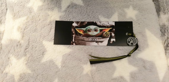 Mandalorian Grogu child bookmark baby yoda porg groot pennywise / beasts / scary clown / magical gift family / friends /christmas art
