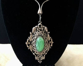Gothic Vintage Germany Green Glass Pendant Choker Necklace on Silver tone Bar Adjustable OAK Upcycled
