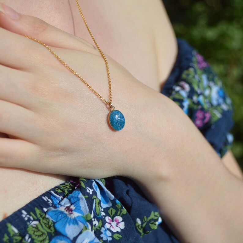 Small Ashes Cremation Gold Necklace