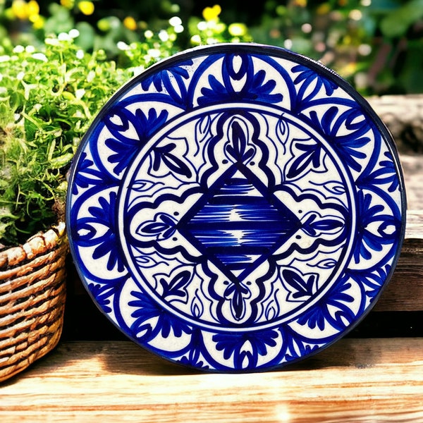 PLATART SL Pottery Decorative Ceramic Plate Made in Spain Hand Painted Display Plate / Wall Decor Blue & White Mediterranean Earthenware