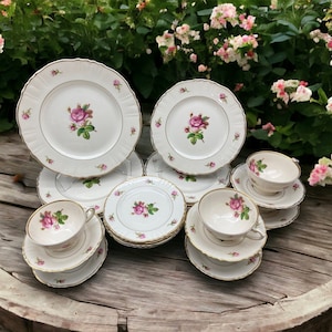 1950s Syracuse China &quot;Victoria&quot; Pattern Federal Shape Pink Rose Rim & Center Gold Trim Made in USA Wedding / Shower / Cottage Core Kitchen