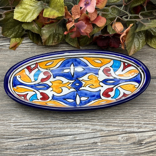 TALAVERA Pottery Dish Hand Made in TUNISIA Hand Painted Relish Dish / Vanity Dish / Serving Dish Folk Art Earthenware Tray stoneridgeattic