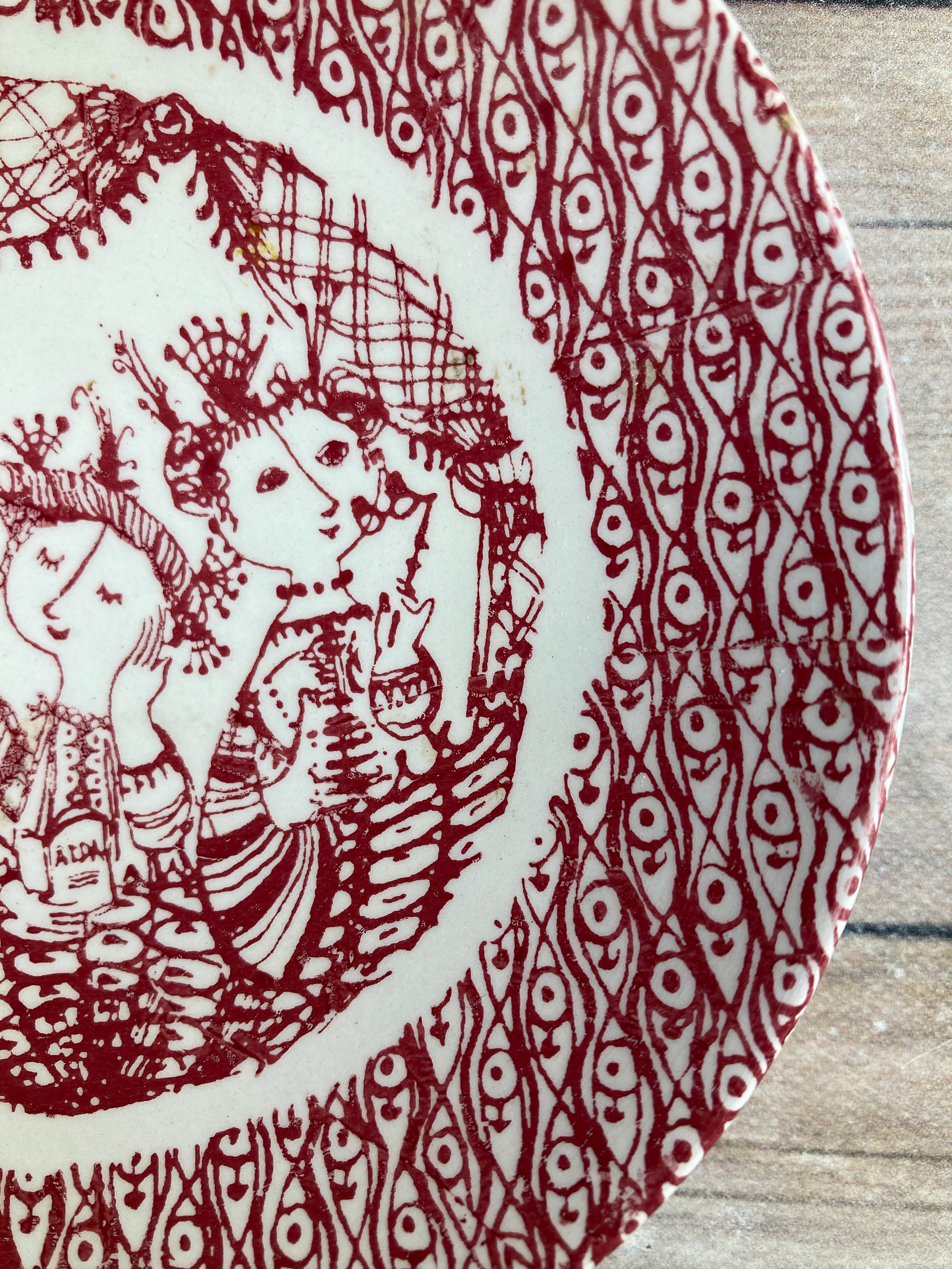 Bjorn Wiinblad Nymolle Collector Plate: L'opera Red and White