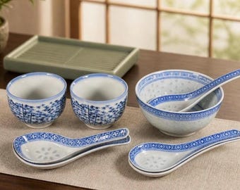 Jingdezhen Rice Grain Pattern ONE Porcelain Dinner Plate: Blue & White Flower Design