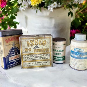 Antike Werbedosen: SAUER&#39;S, ANSCO, REXALL - 4er Set