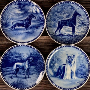 KUNSTHANDWERK APS Collectible Dog Plates Artist Tove Svendsen Made in Denmark Porcelain Display Plate Wall Plate Dog Lover stoneridgeattic