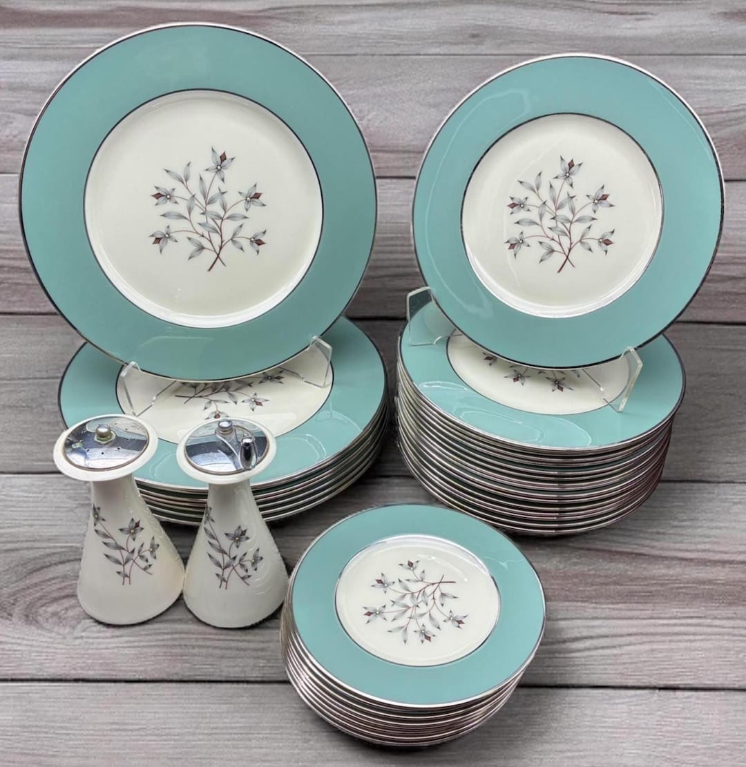 アメリカ製ヴィンテージ　LENOX　花文リムプレート USA【未使用】 il_1080xN.7108824335_dvw1.jpg
