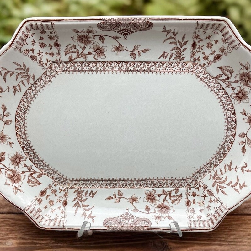Oblique Platter Brown