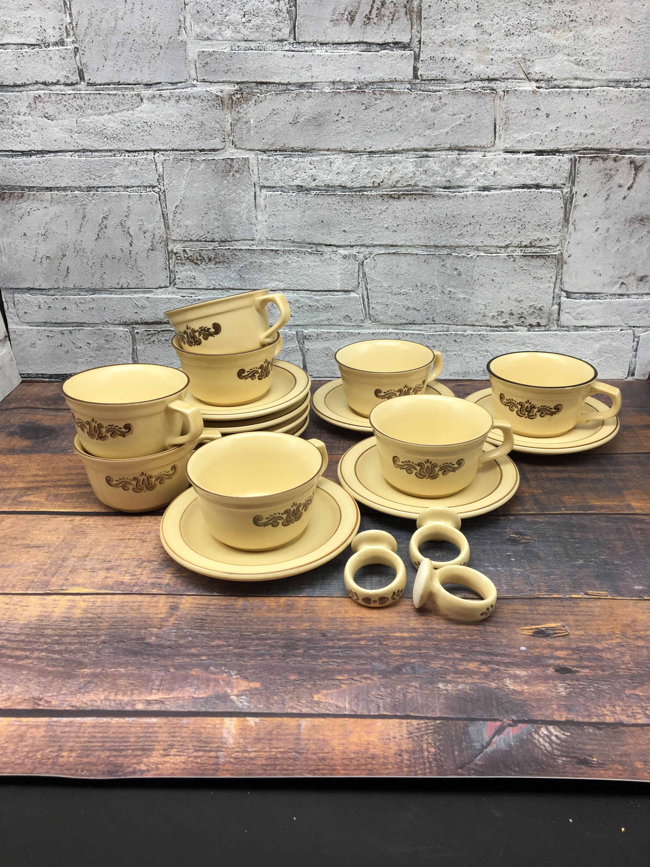 CLEARANCE 1980s Pfaltzgraff Stoneware Village Pattern Cups and Etsy