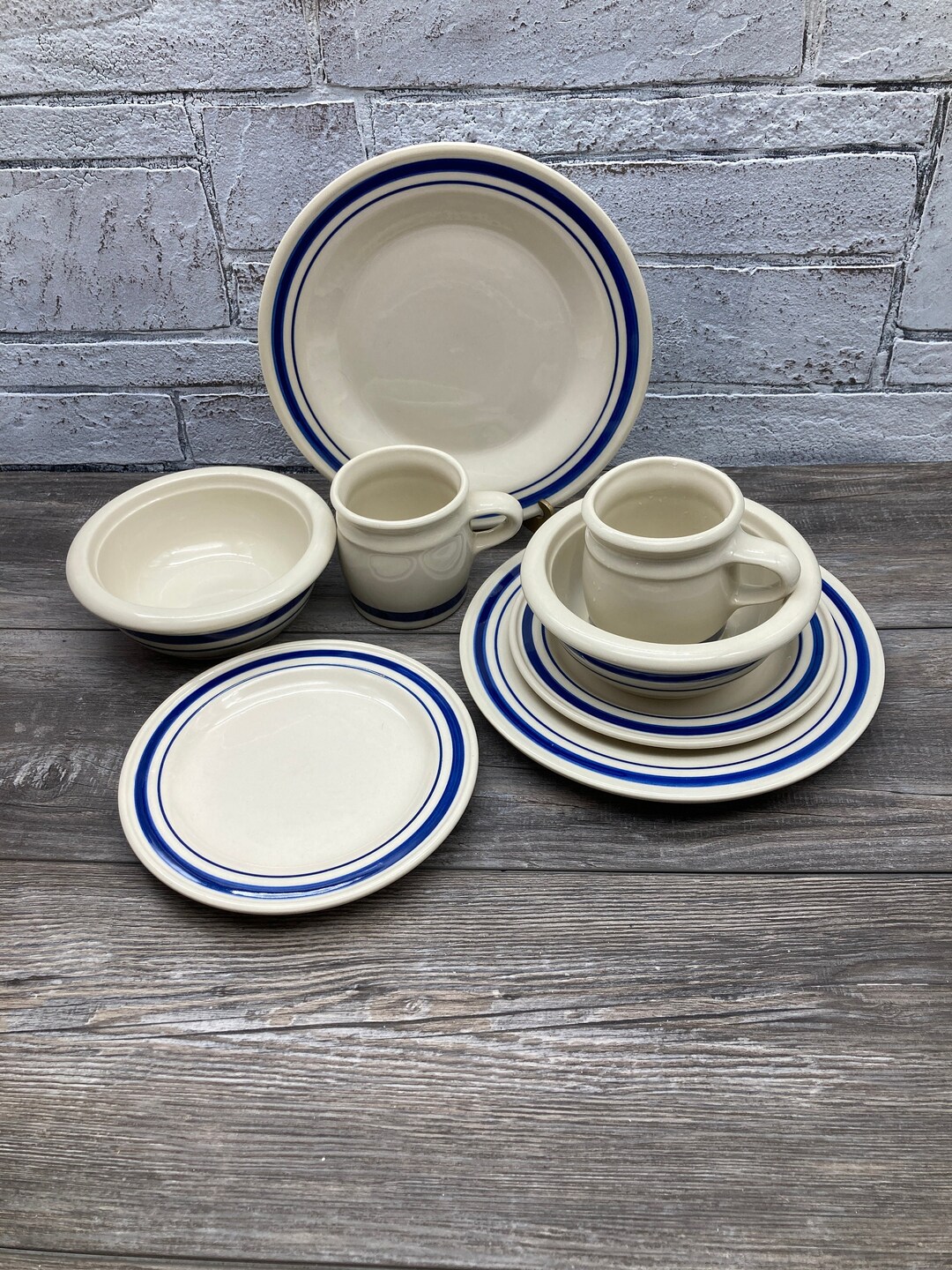 HARTSTONE POTTERY Hand Painted Blue Stripe Stoneware Dinner Plates