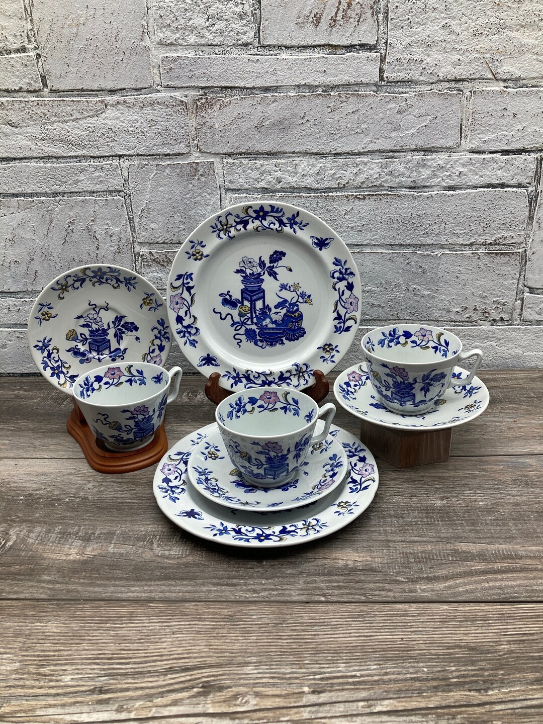 1950s Spode Blue Bowpot Salad Plates or Cup and Saucer Sets - Etsy