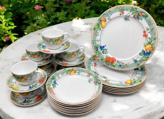 Wedgwood Eden Porcelain Dinnerware: Fruit Trellis Plates, Bowls