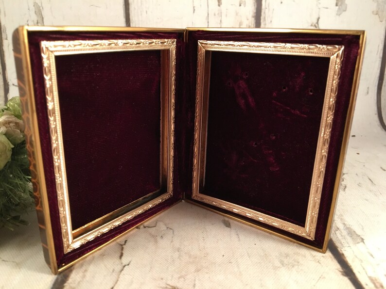 Vintage Travel Folding Picture Frame Double Sided Miniature Two Fold Photo Free Standing Alligator Hard Case Epsteam