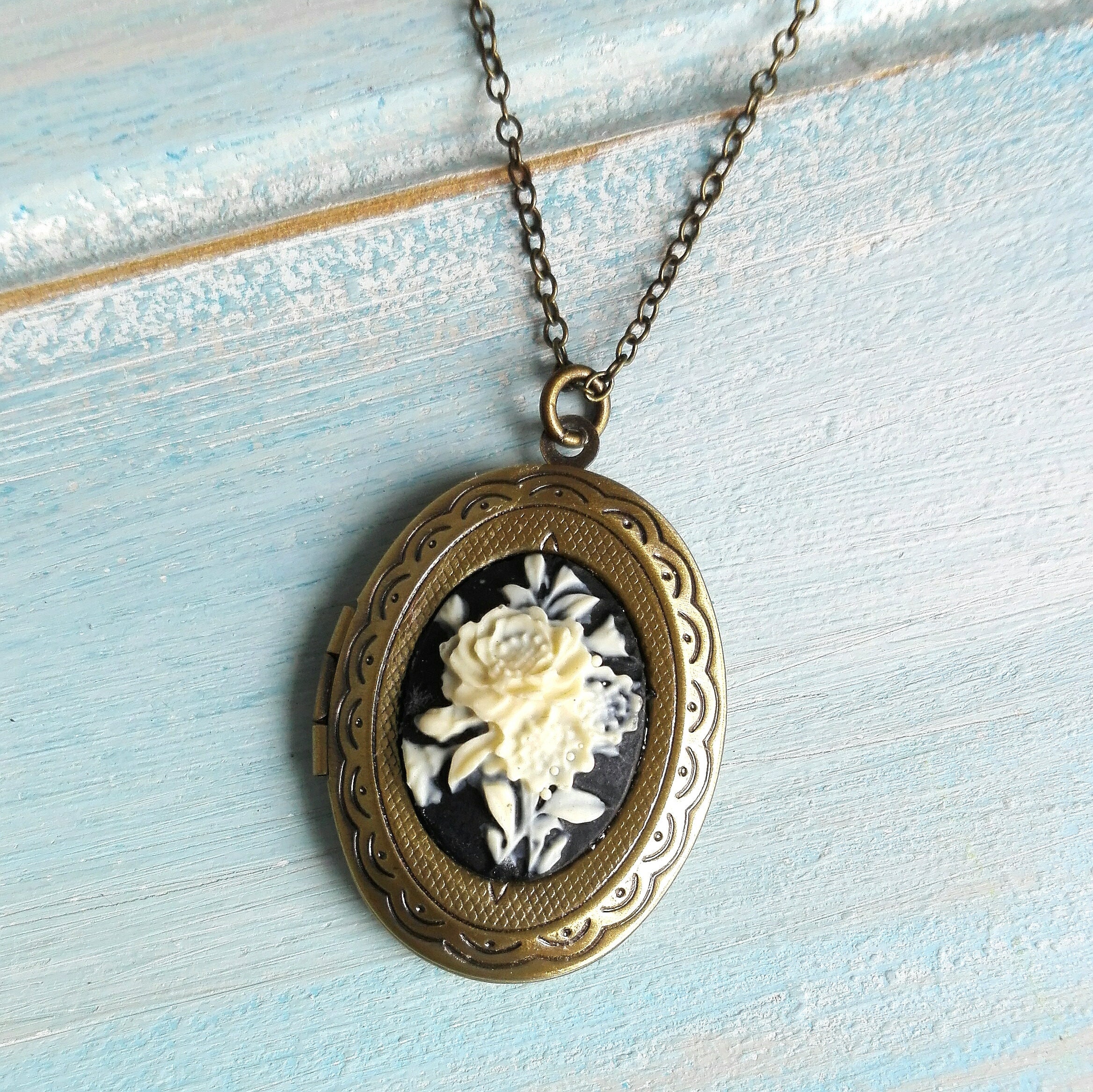 Rose Flower Cameo Locket Necklace Black Ivory Vintage Floral - Inspire  Uplift