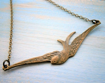 Antique Bronze Bird Necklace Charm/Boho Necklace/Nature Necklace/Woodland Necklace/Bohemian Jewelry/Bird Necklace/Bridesmaid Gift/Necklace