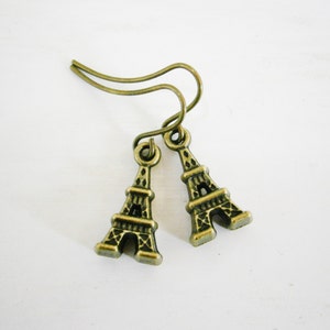 Antique Bronze Mini Eiffel Tower Charm Dangle Earrings/Boho Earrings/Paris Earrings/Paris Jewellery/Romance Earrings/Dainty Earrings