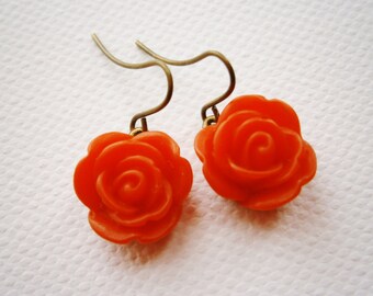 Red 13mm Resin Rose's set on Antique Brass Base & Earring Hook's/Dangle Earrings/Rose Earrings/Nature Earrings/Boho Earrings