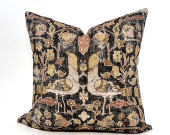 Federa per cuscino Earth Tones Botanical, cuscino floreale nero, cuscino con pigna di uccelli, cuscino boho, cuscino stampato in difficoltà, cuscino floreale ruggine