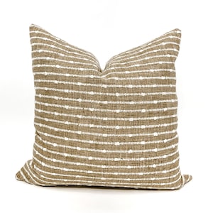 Federa per cuscino a righe intrecciate color cammello e crema