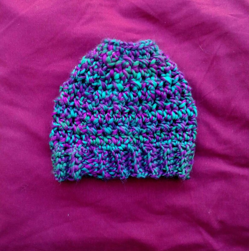 Messy Bun Beanie Small