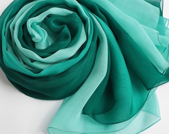 Écharpe en soie verte - Écharpe en mousseline de soie de couleur dégradé vert - Écharpe en mousseline de soie de couleur dégradée - AS2015-27