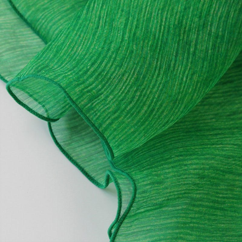 Foulard Elegante da Donna in 100% Seta di Gelso, Sciarpa Quadrata Lussuosa, Bandana Versatile per Capelli e Collo, Fazzoletti di Moda Raffinati, Sciarpe Donna Seta 53x53 cm (Verde