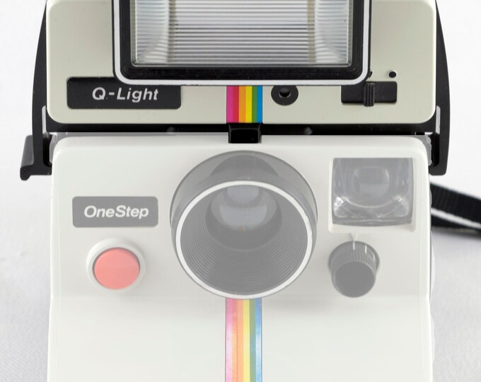 Polaroid Qlight White Rainbow Stripe Electronic AA Battery Powered