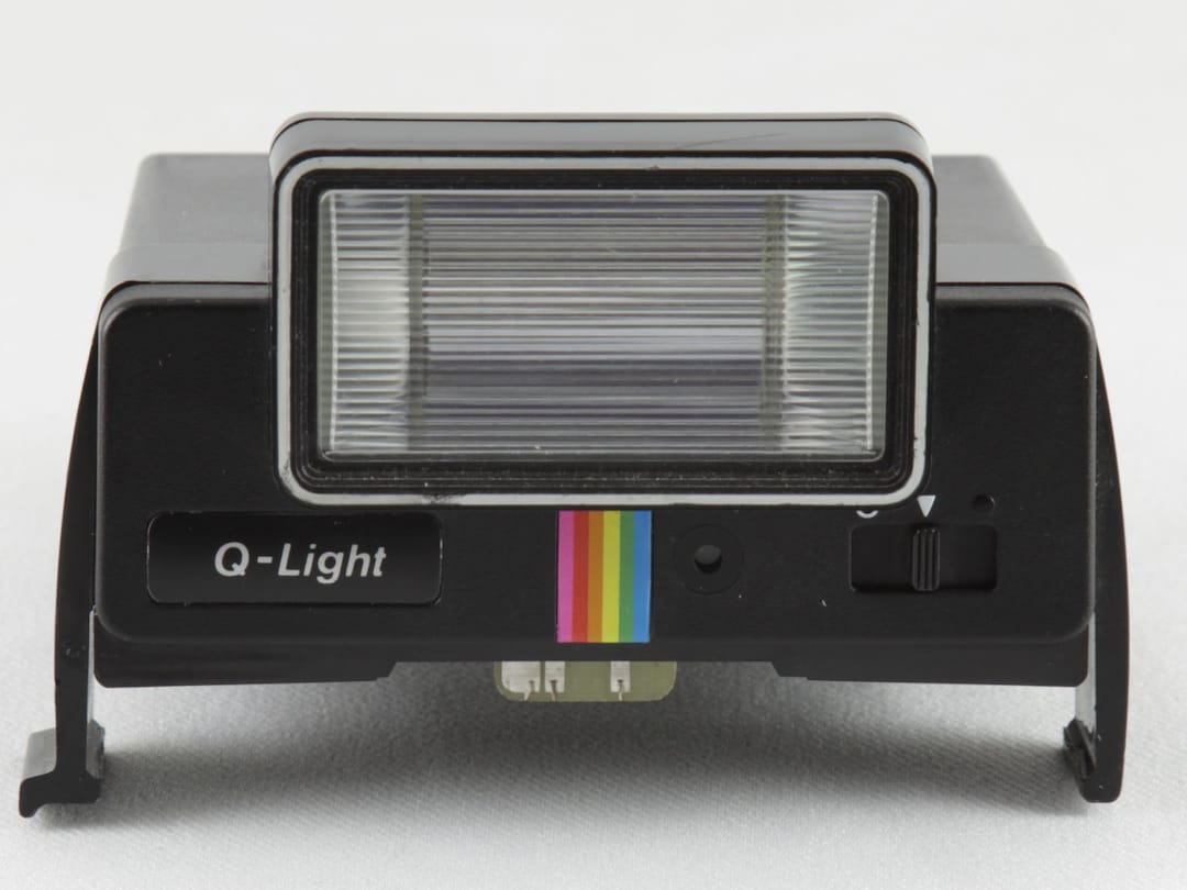 Polaroid Qlight Black Rainbow Stripe Electronic AA Battery Powered