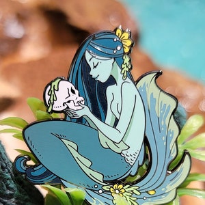 Siren with Skull Hard Enamel Pin